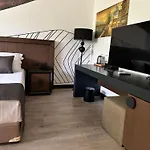 Palladium Resort- Luxury Leading Hotels, Private Included Guest house Dhermi