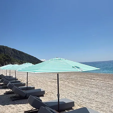 Gæstehus Palladium Resort- Luxury Leading Hotels, Private Included Dhërmi