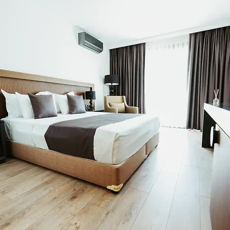 Palladium Hotel- Luxury Leading Hotels, Private Included