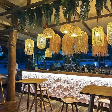 Palladium Hotel- Luxury Leading Hotels, Private Included 게스트하우스