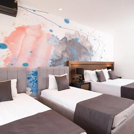 Palladium Hotel- Private Included
