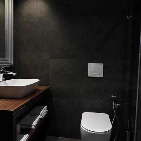 Palladium Hotel- Private Included Affittacamere Dhërmi