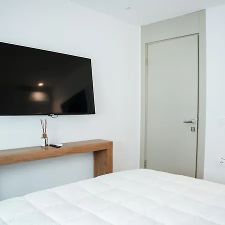Palladium Resort- Luxury Leading Hotels, Private Included Maison d'hôtes 4*