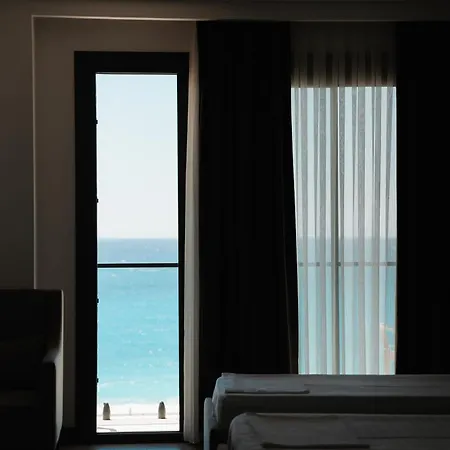 Maison d'hôtes Palladium Resort- Luxury Leading Hotels, Private Included Dhërmi