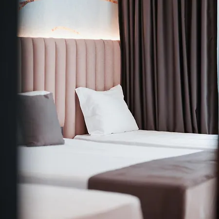 Palladium Resort- Luxury Leading Hotels, Private Included Gasthof Dhërmi