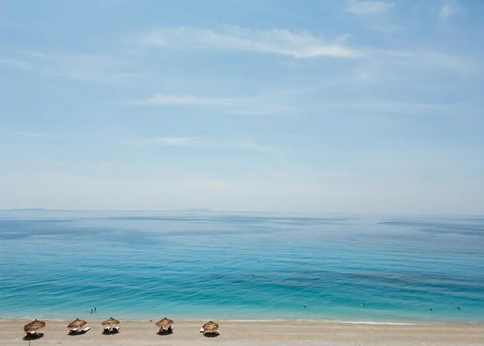 Palladium Resort- Luxury Leading Hotels, Private Included Affittacamere